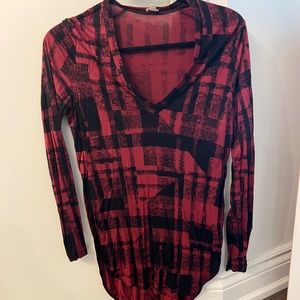 Aritzia red long sleeve